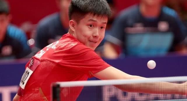 现以及其背 现以及其背