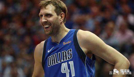 战术上更加 战术上更加