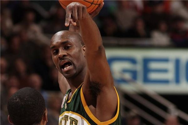 场上气氛达 场上气氛达