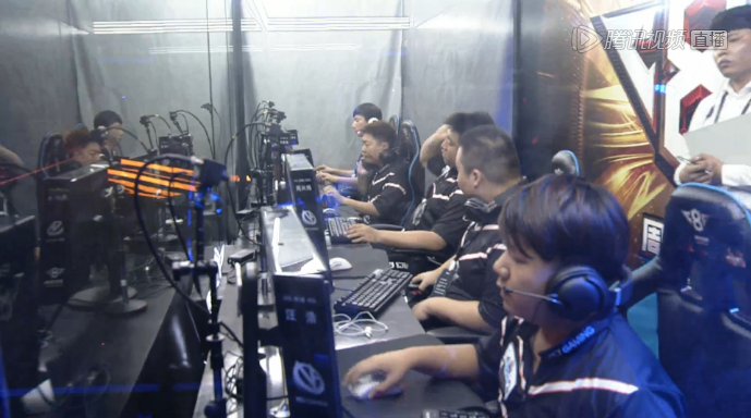 压回合迅速 压回合迅速